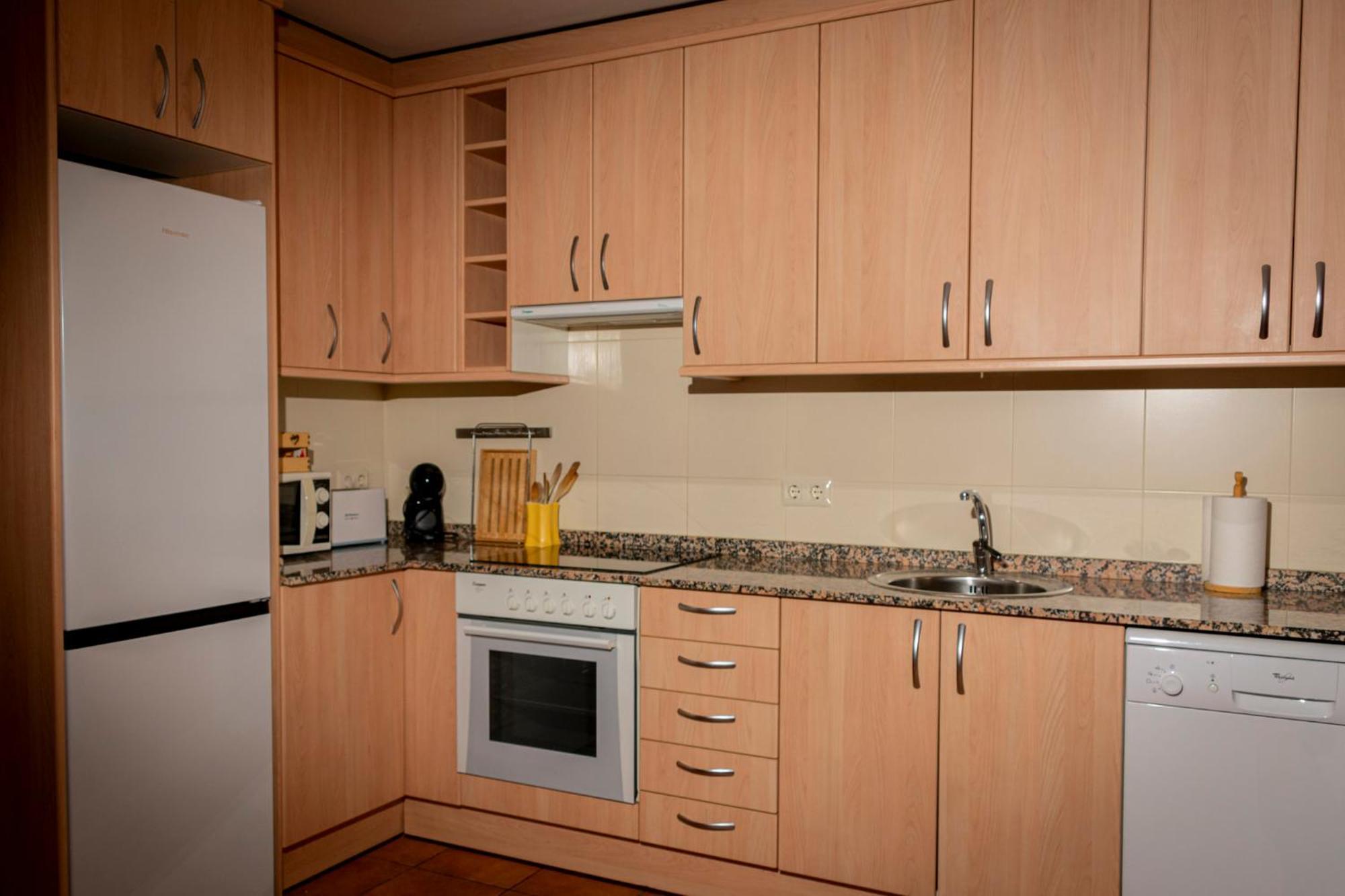 Casa Baja Apartment Валдеробрес Екстериор снимка